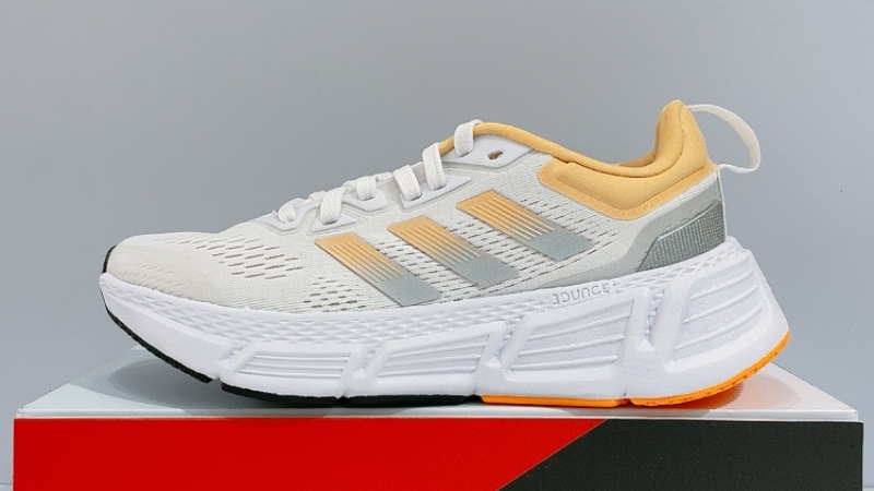 Adidas Questar GZ0611 là mẫu giày dành riêng cho phái nữ