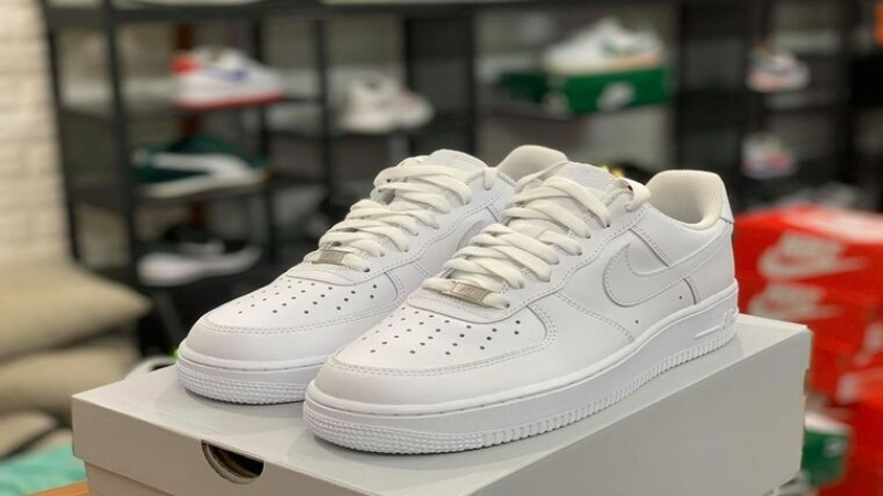 Giày thể thao Nike Air Force 1