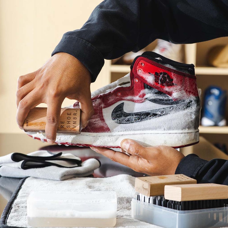 If possible, choose a specialized solution to wash shoes.