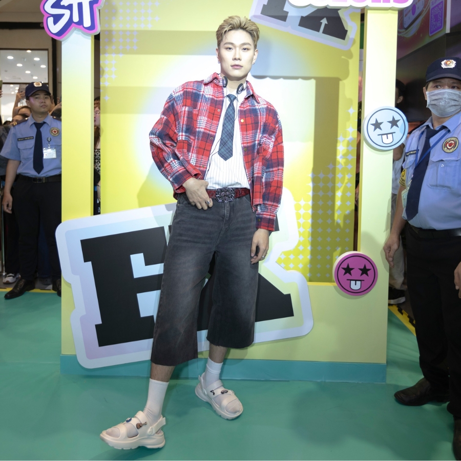 FX Collection Tet shoes