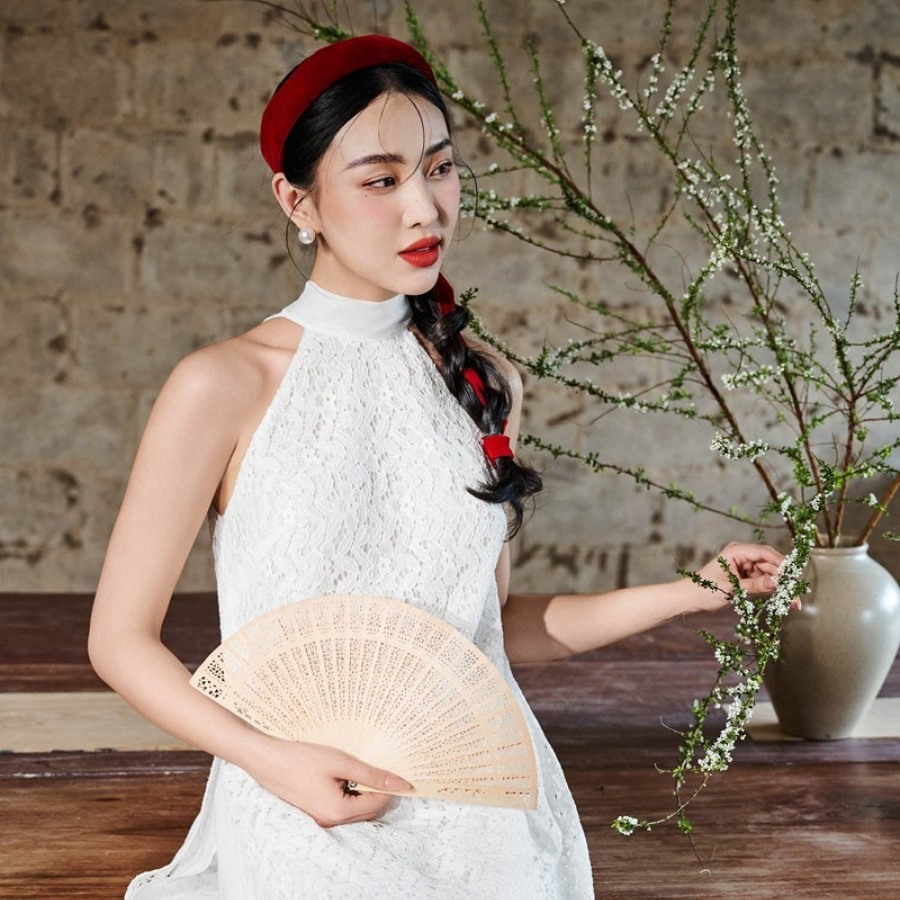 White is elegance and respect