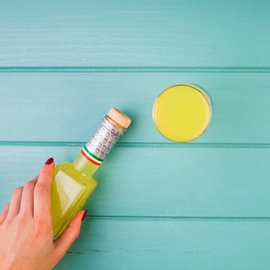 How to remove paint from shoes with cooking oil