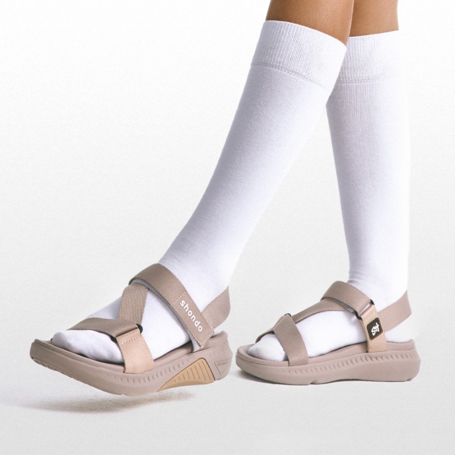 What shoes go with leather skirts? Sandals
