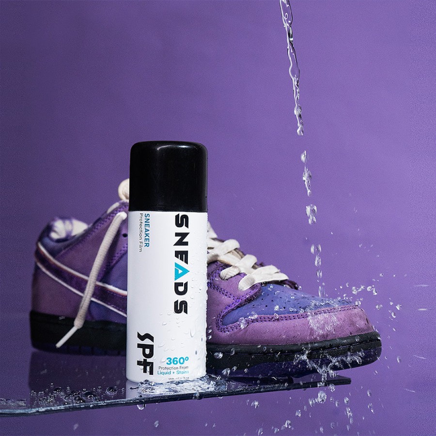 Use shoe protection spray