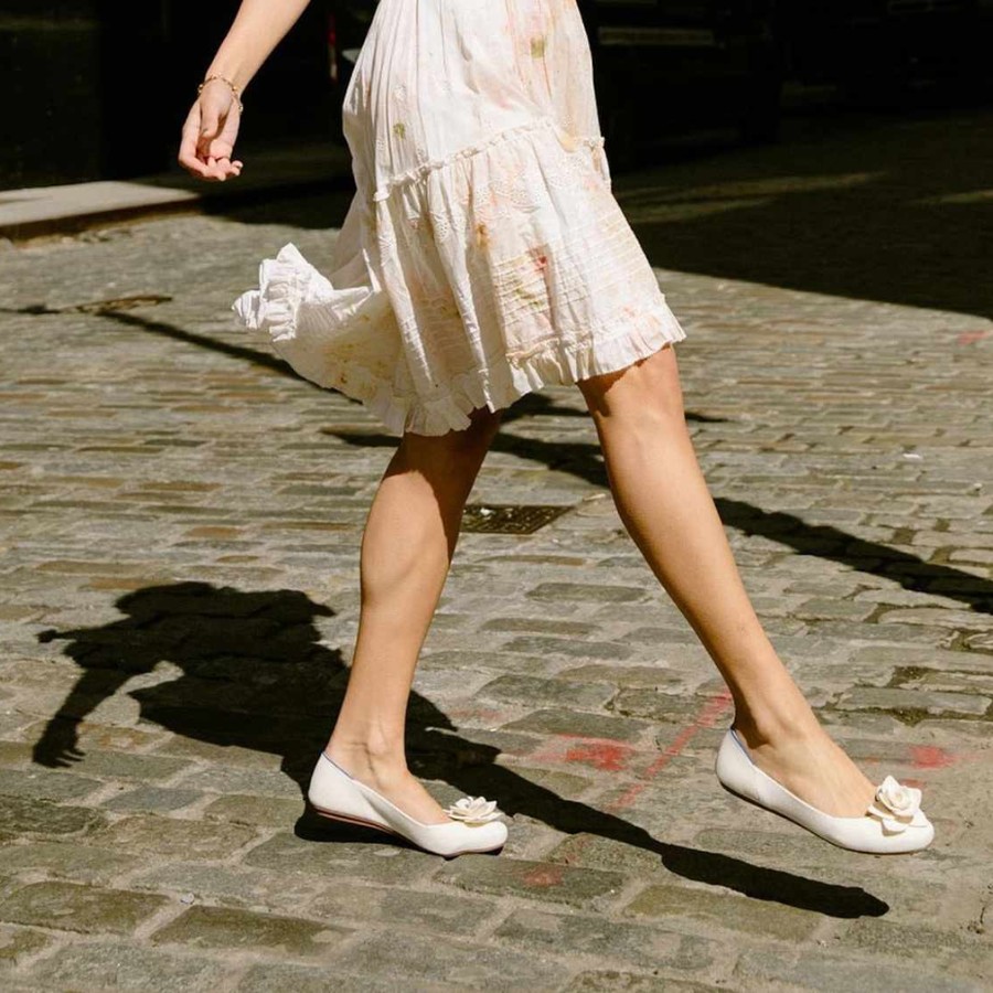 What shoes look good with a dress? Wear doll shoes