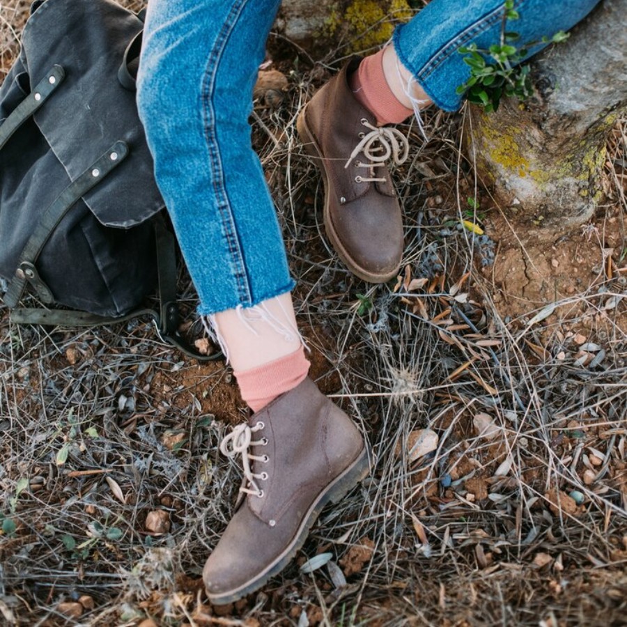 Match socks with boots