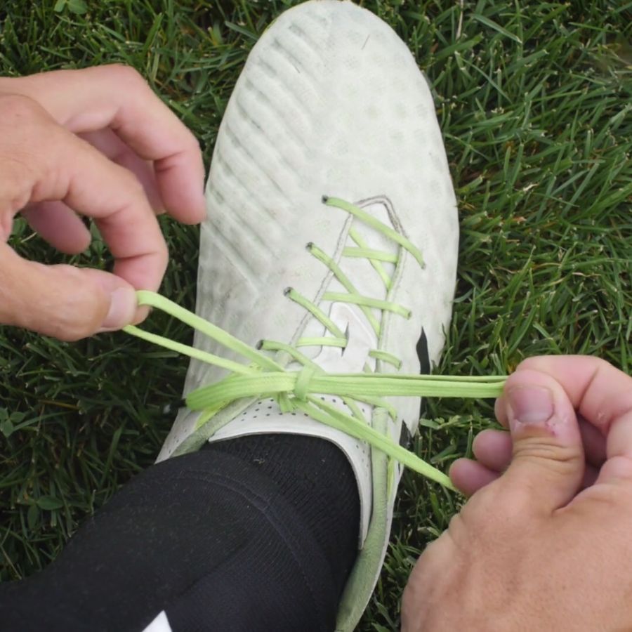 Running Knot Lace Up Style
