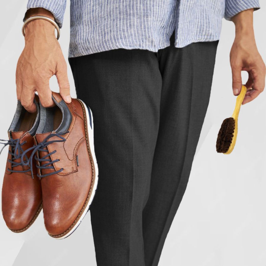 Choose the right leather shoe cleaning tools