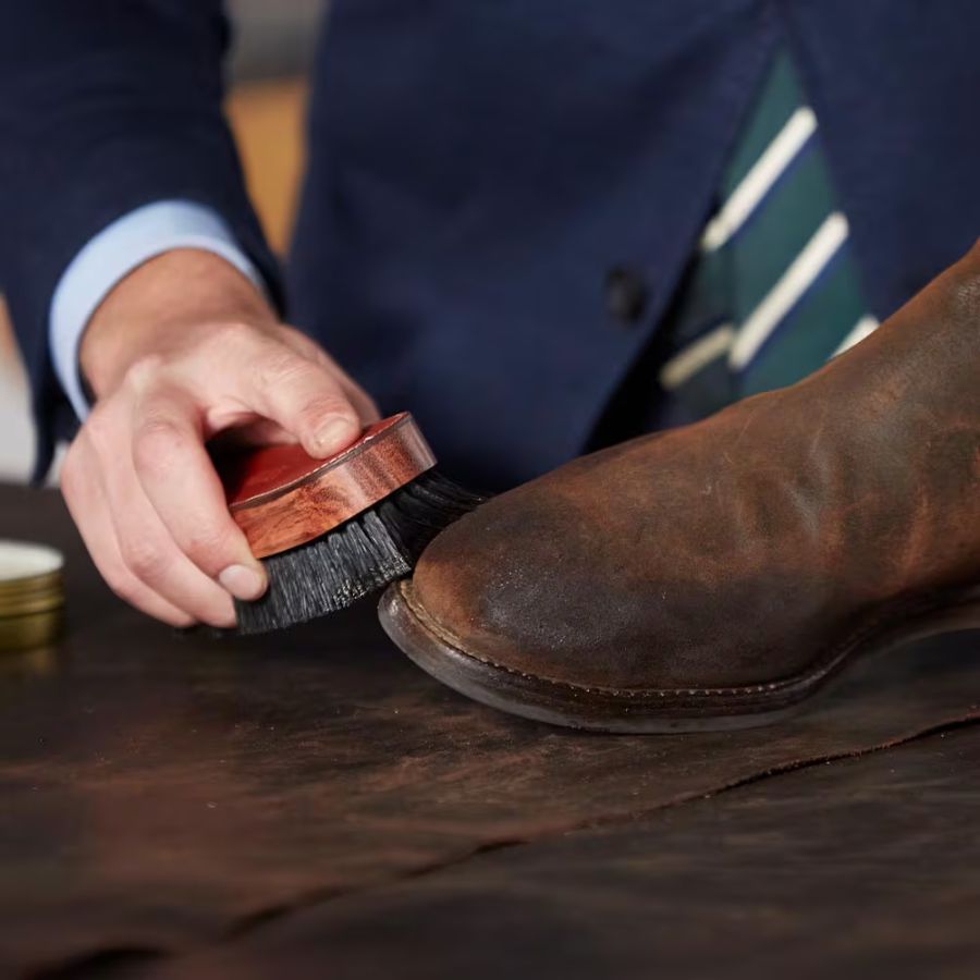 How to clean waxed leather shoes