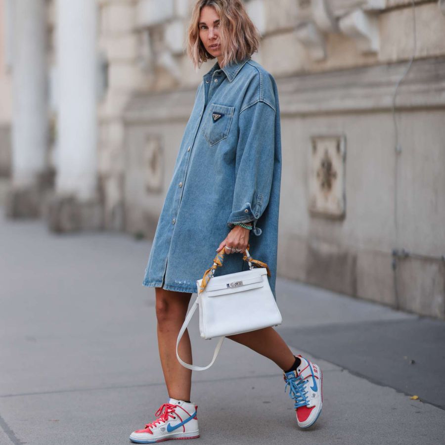 Denim skirt + sneakers
