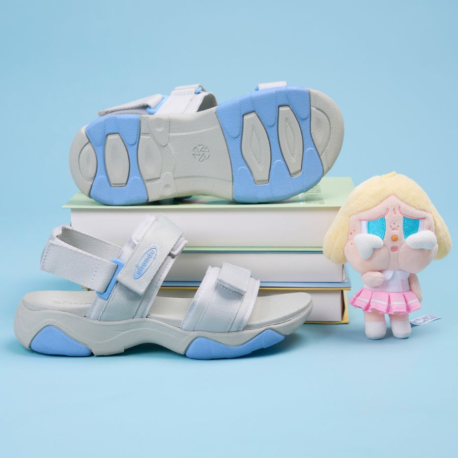 Restock in footwear