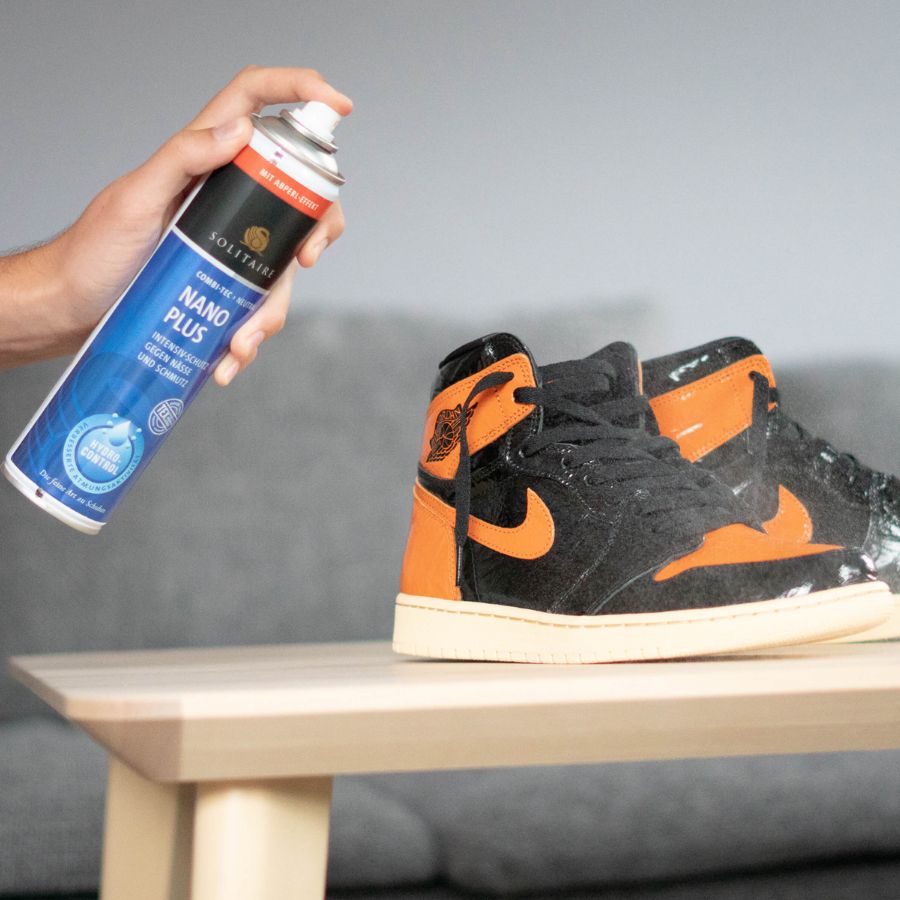 Nano shoe spray is a multi-purpose shoe cleaning solution.